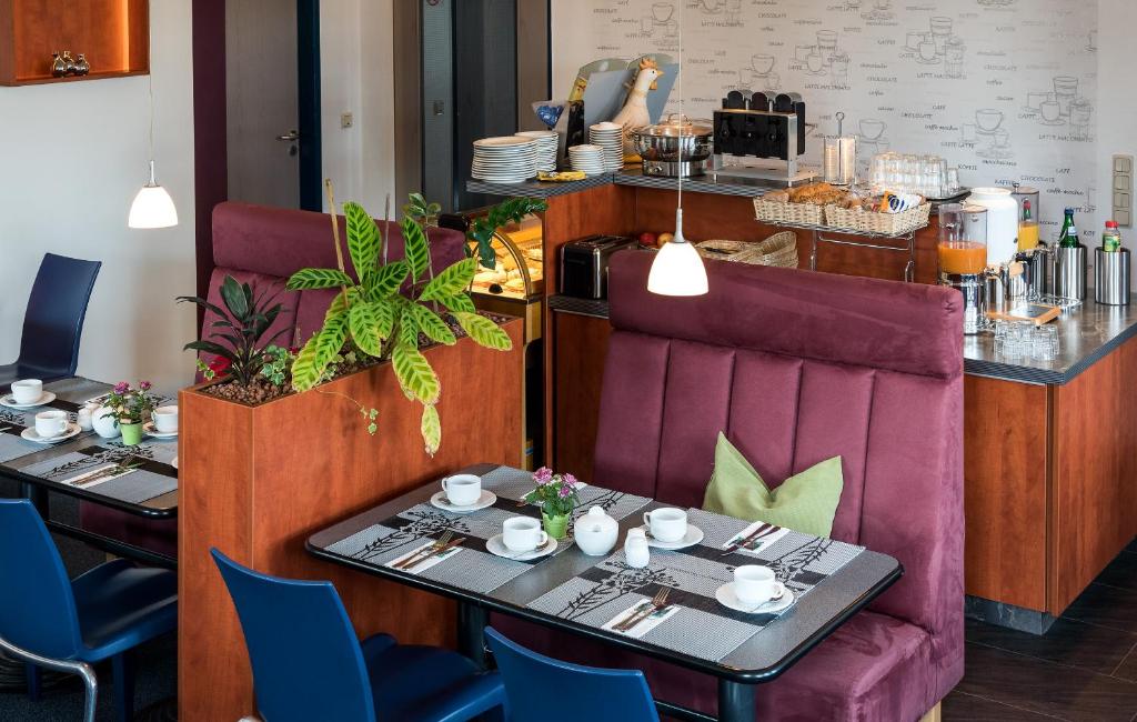 Median Hotel Garni - 13