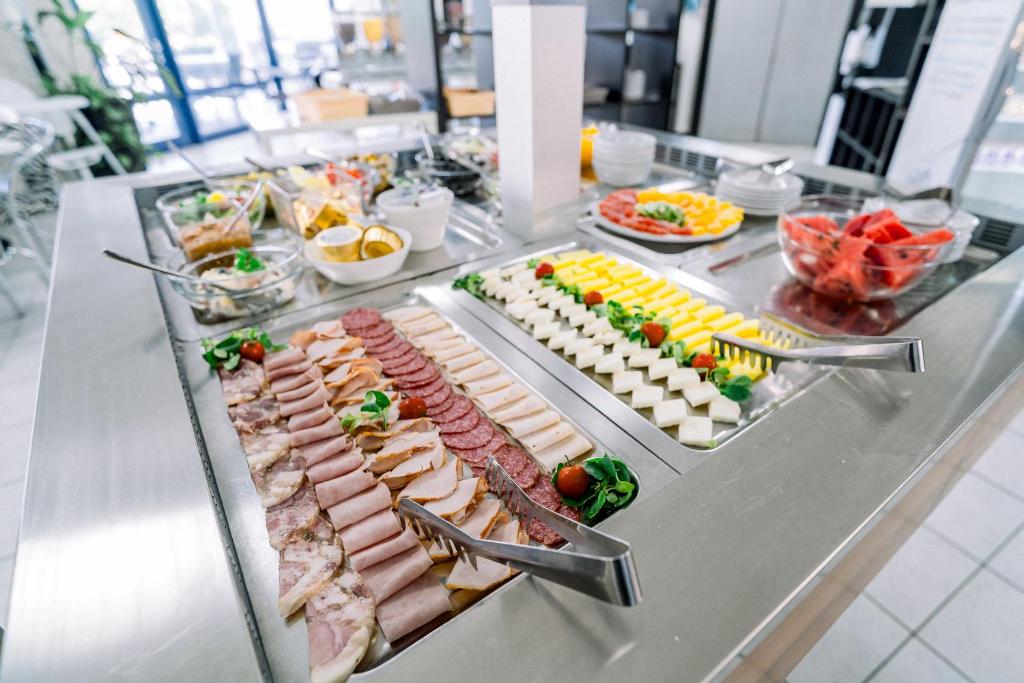 Continental Forum Oradea - Resim 13