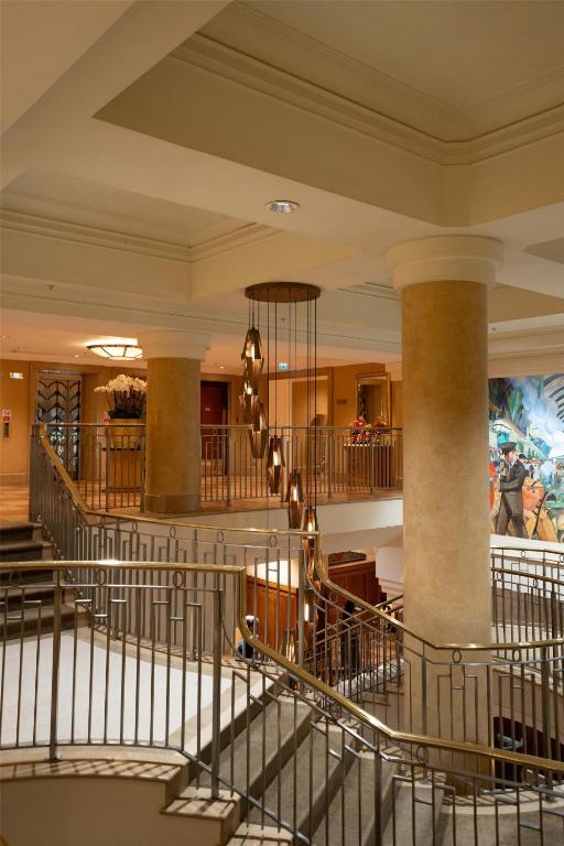 Hilton London Paddington - Resim 11