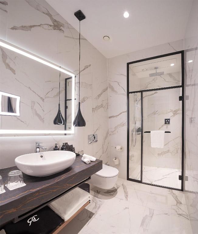 Radisson Collection Hotel, Basilica Budapest - Resim 33