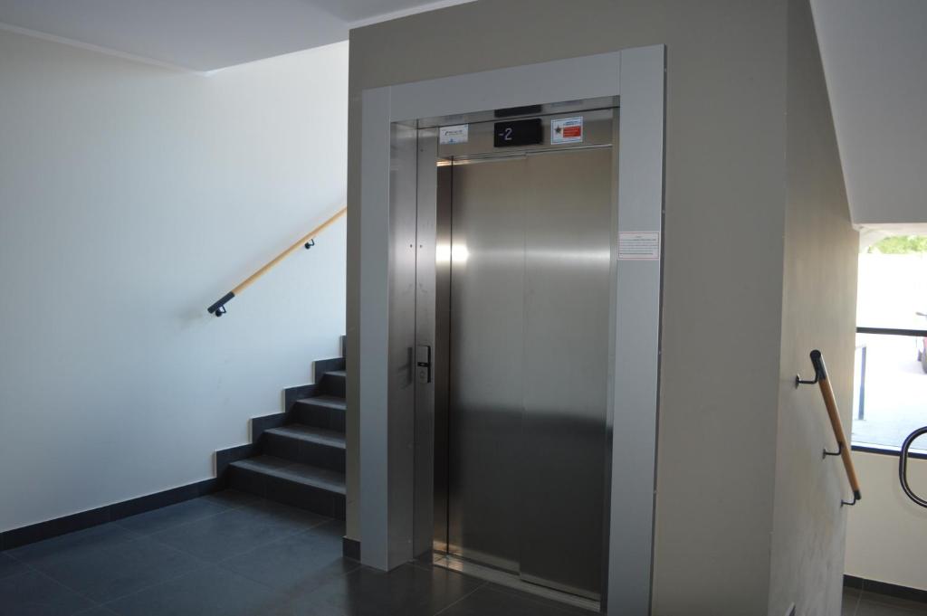 RentApart Sadova - 10