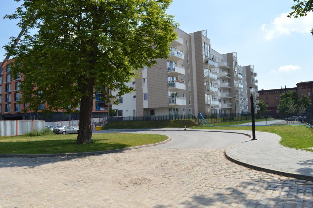 RentApart Sadova - 7