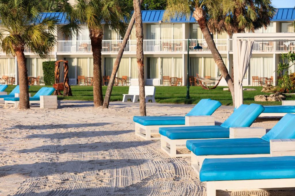 SkyBeach Resort photo