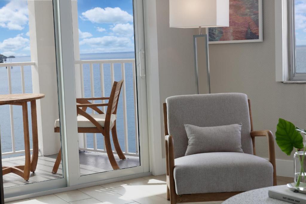 SkyBeach Resort photo