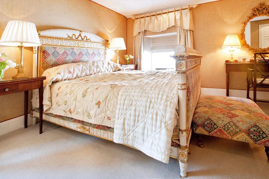 Summer Lodge Country House Hotel - 