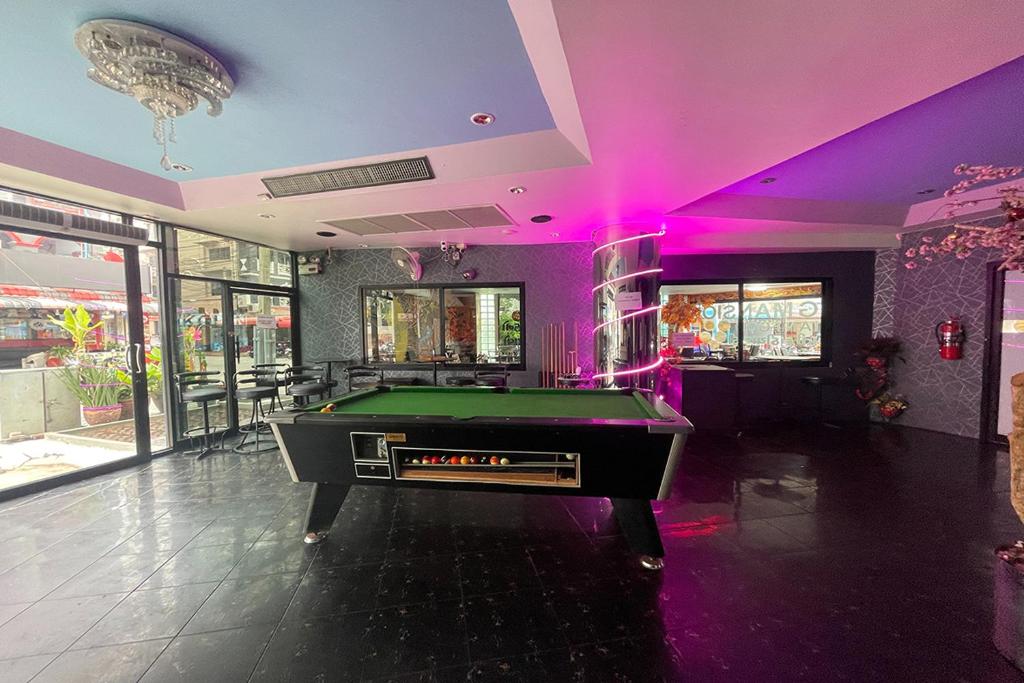 Koenig Hotel Pattaya - Resim 6