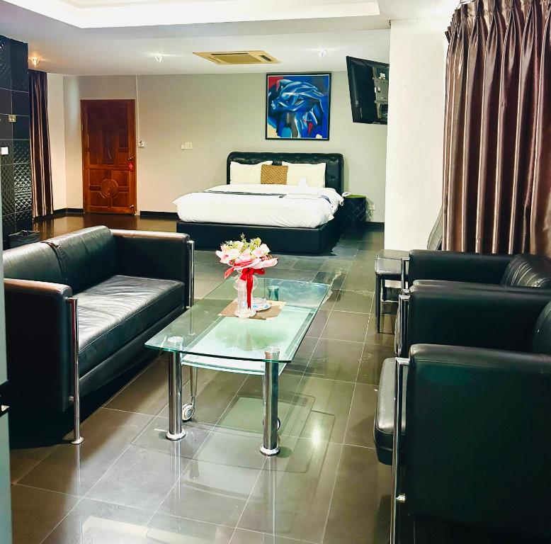 Koenig Hotel Pattaya - Resim 28