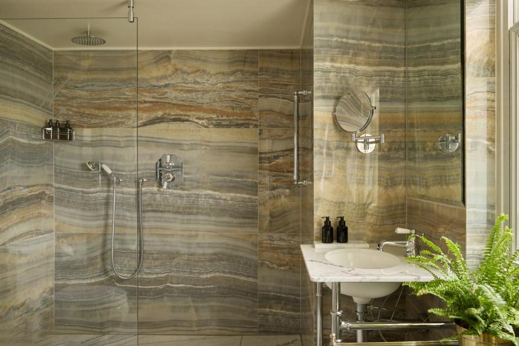 Milestone Hotel Kensington - Resim 42