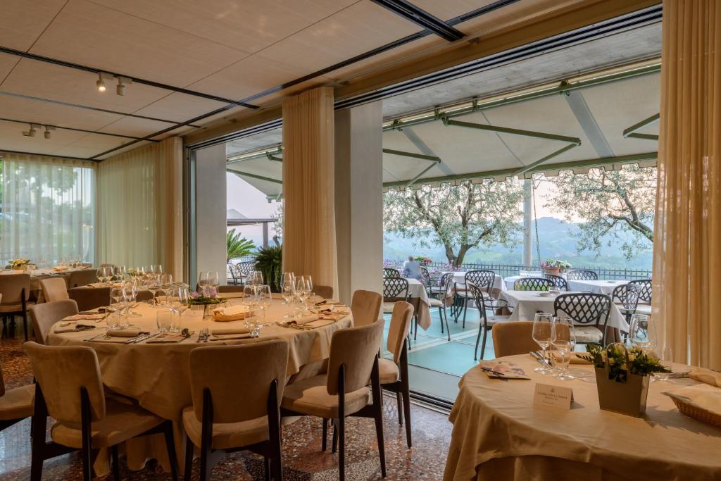 Restaurace v ubytování Hotel Ristorante La Rosina