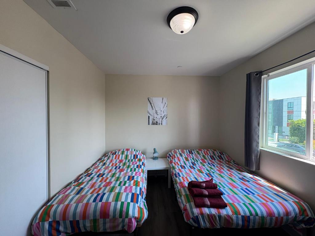 Blue Private Room near BMO Stadium USC and K-Town, Los Angeles (updated  prices 2026)