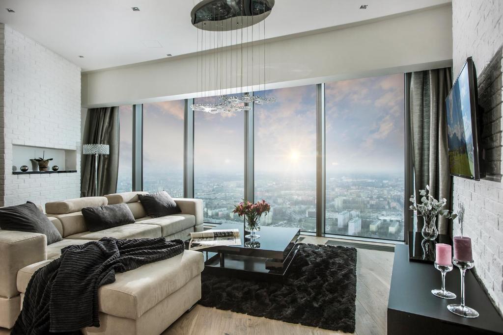 Apartamenty Sky Tower - 3