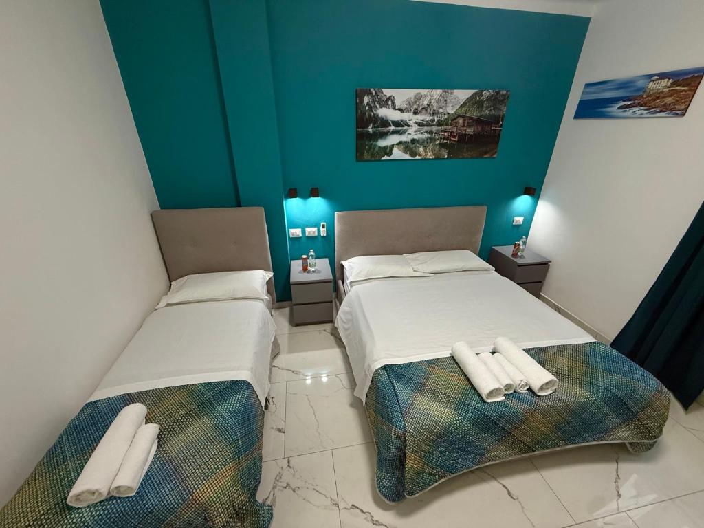 Luna Guest House - Triple Room With Private Bathroom