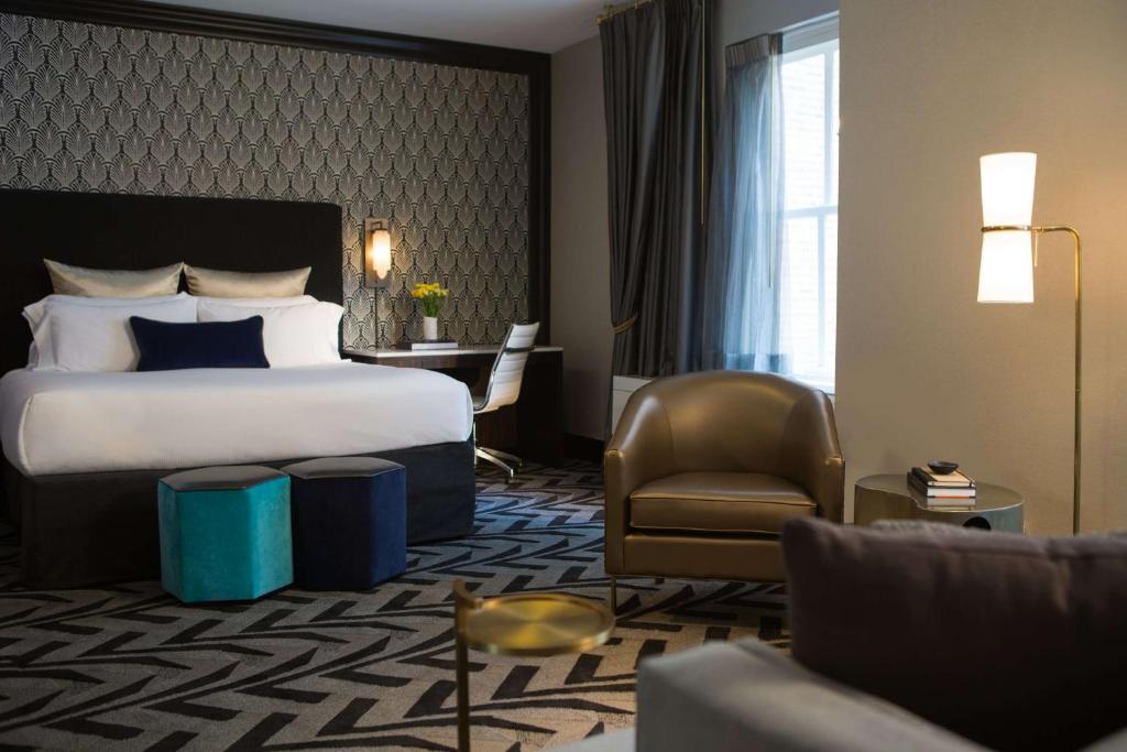 The Allegro Royal Sonesta Hotel Chicago Loop - 