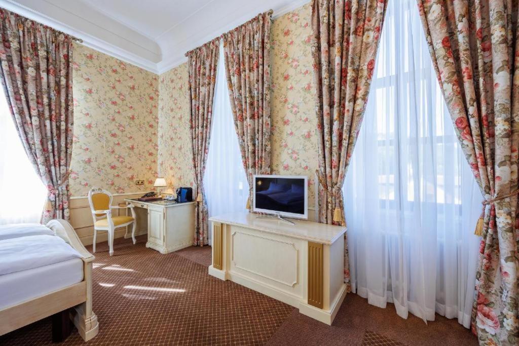 Hotel Château Cihelny - 2