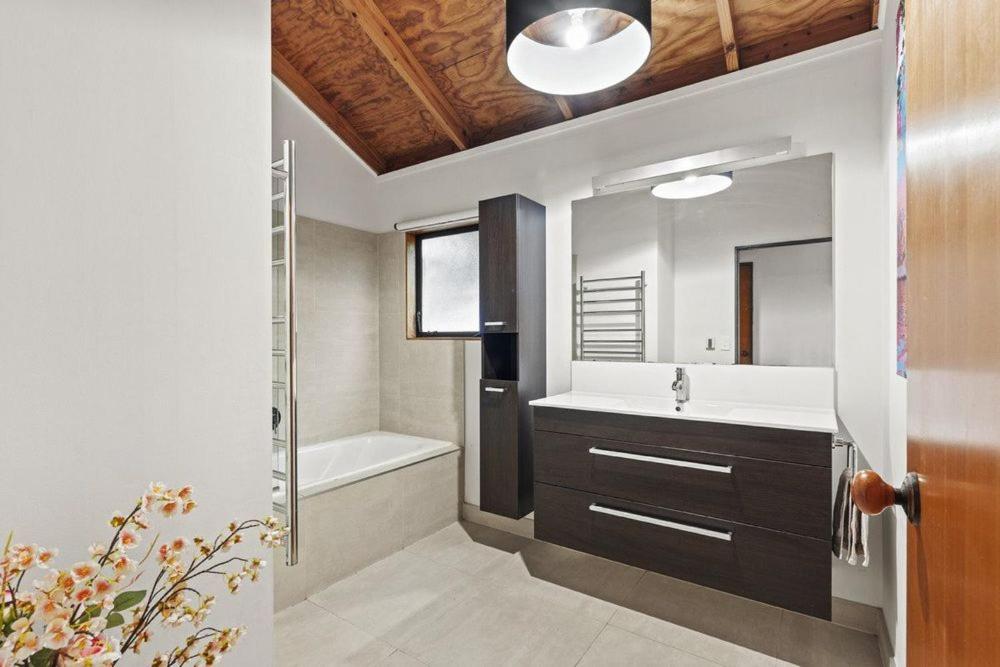 Lascelles Escape - Resim 3