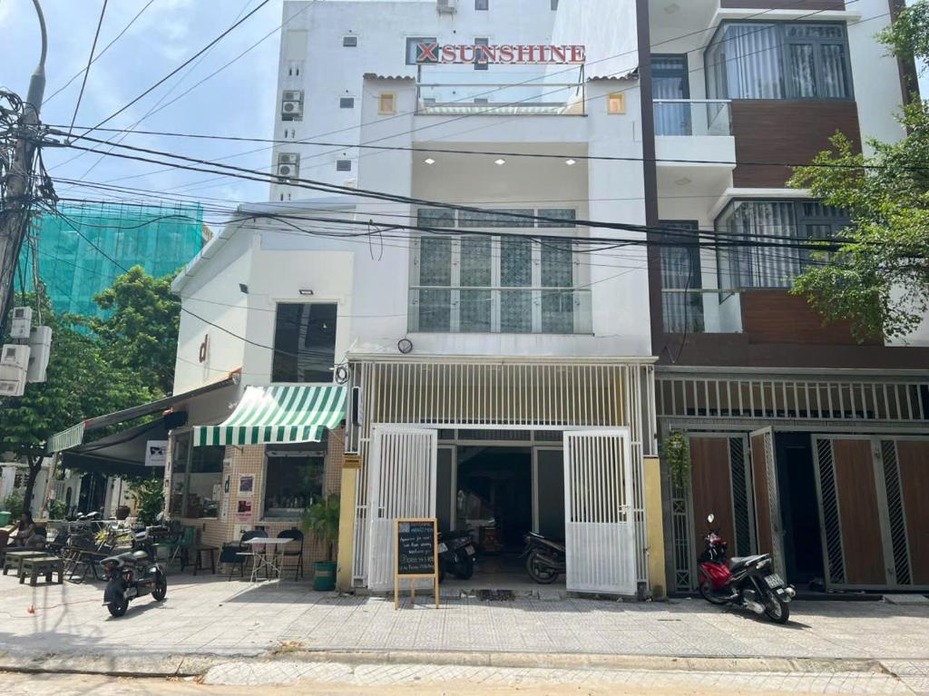 Το κτήριο όπου στεγάζεται  το ξενοδοχείο διαμερισμάτων