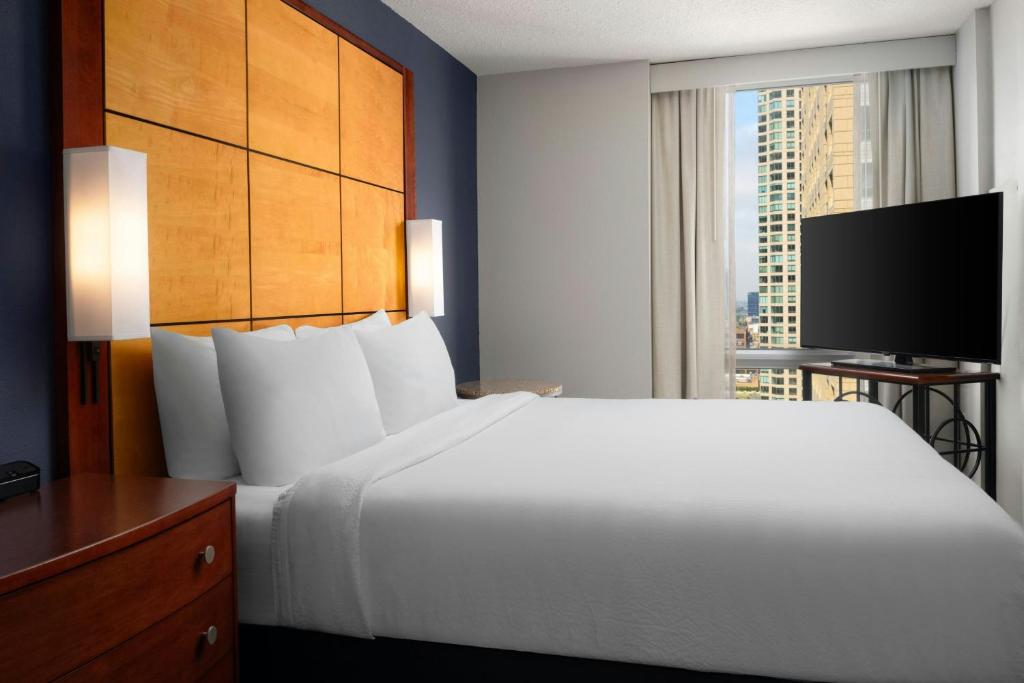 Residence Inn by Marriott Chicago Downtown/River North - 