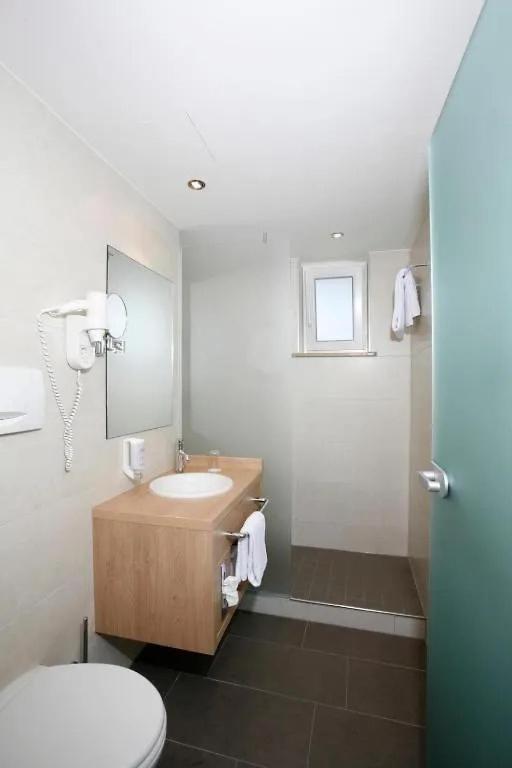 Hotel Biederstein am Englischen Garten - Resim 41