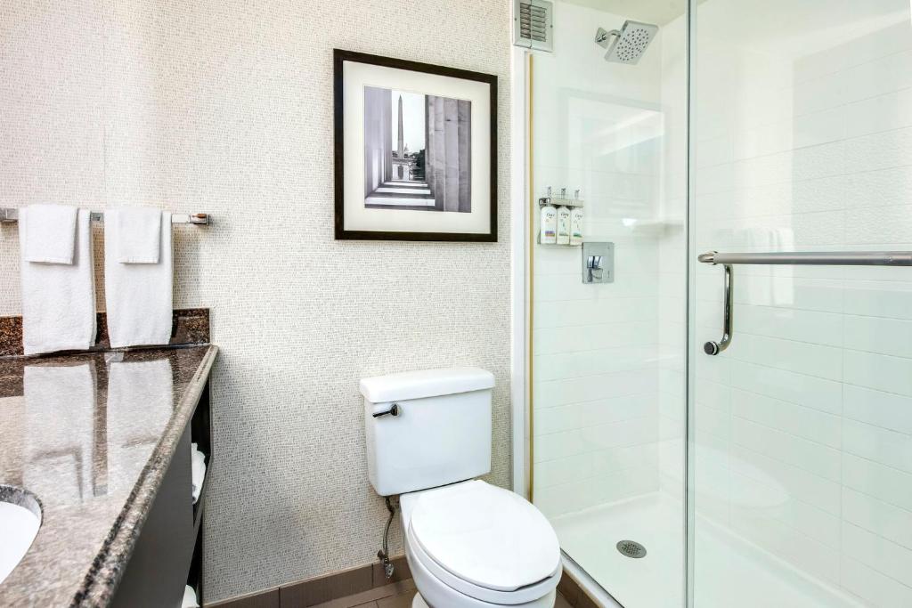 Holiday Inn Washington Capitol-National Mall by IHG photo