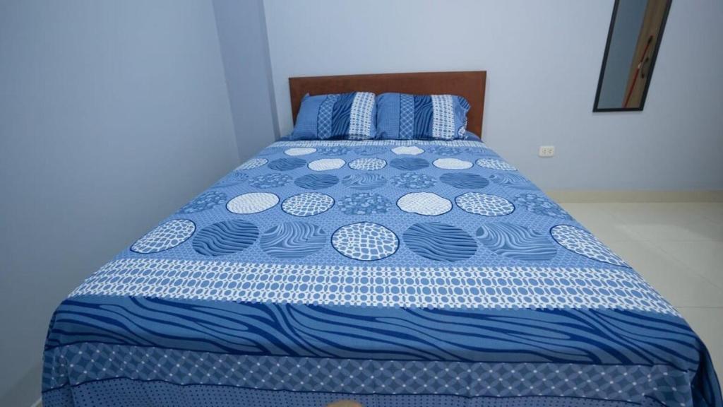 Habitación cómoda y bien ubicada