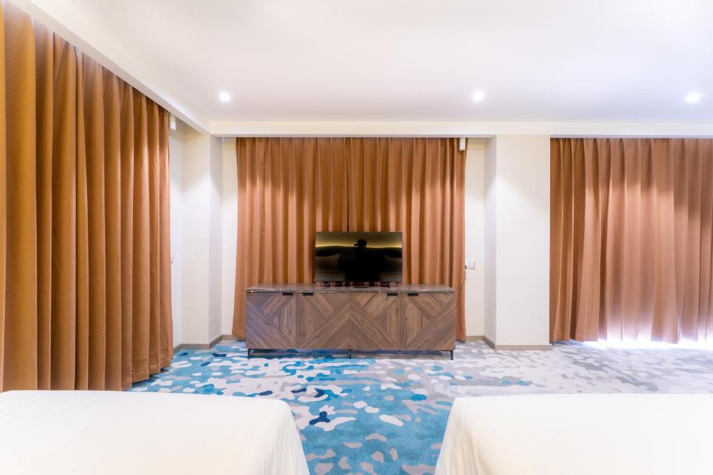 The Skye Phnom Penh Hotel & Apartments - Executive Suite