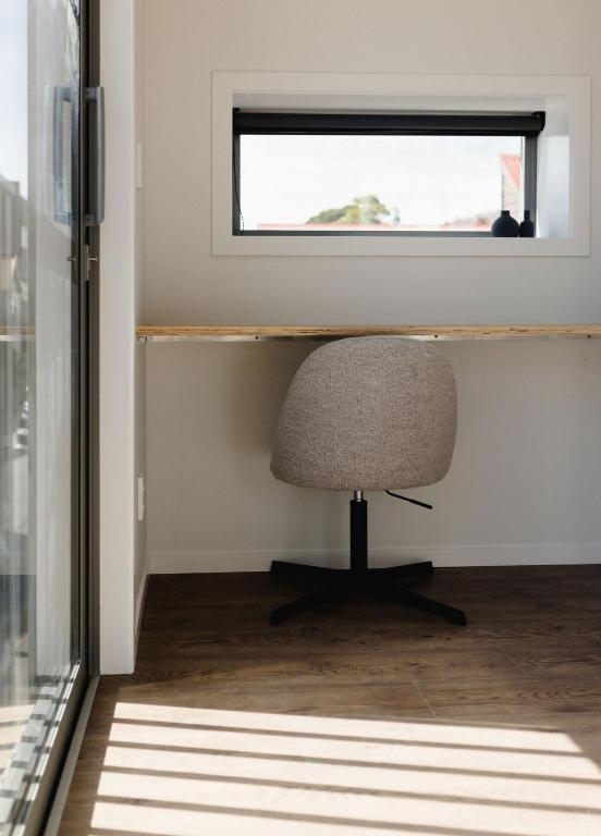 Sunny modern 2br Apartment next to Hospital - Resim 9