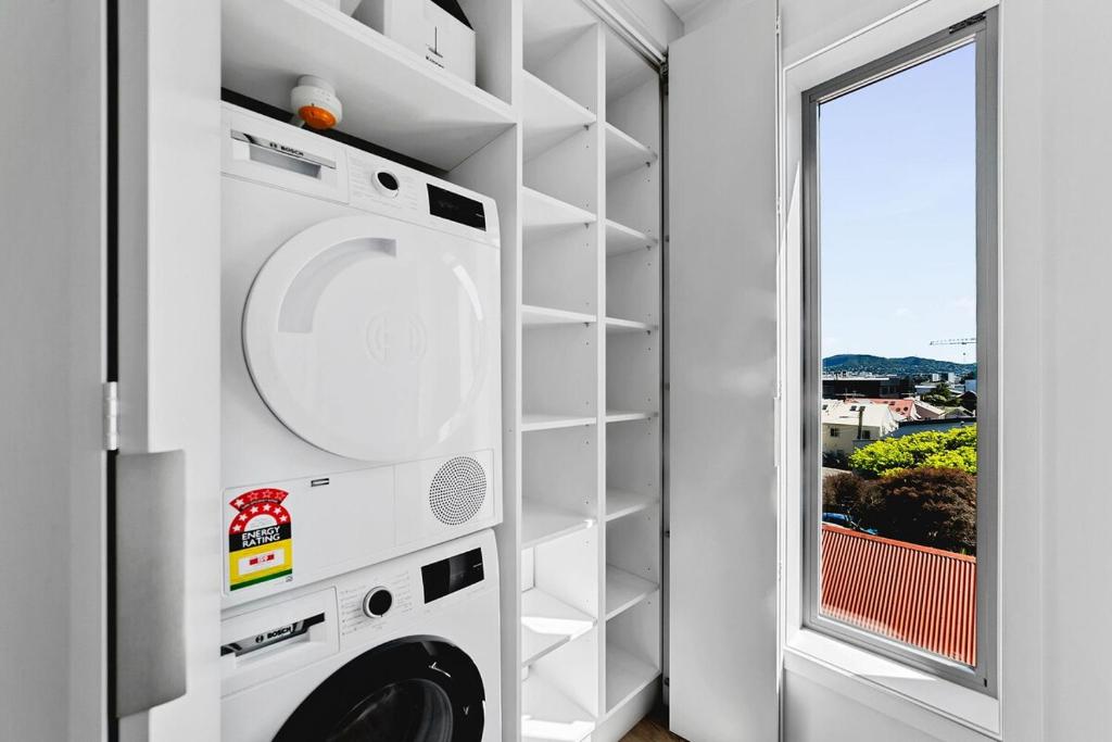 Sunny modern 2br Apartment next to Hospital - Resim 5