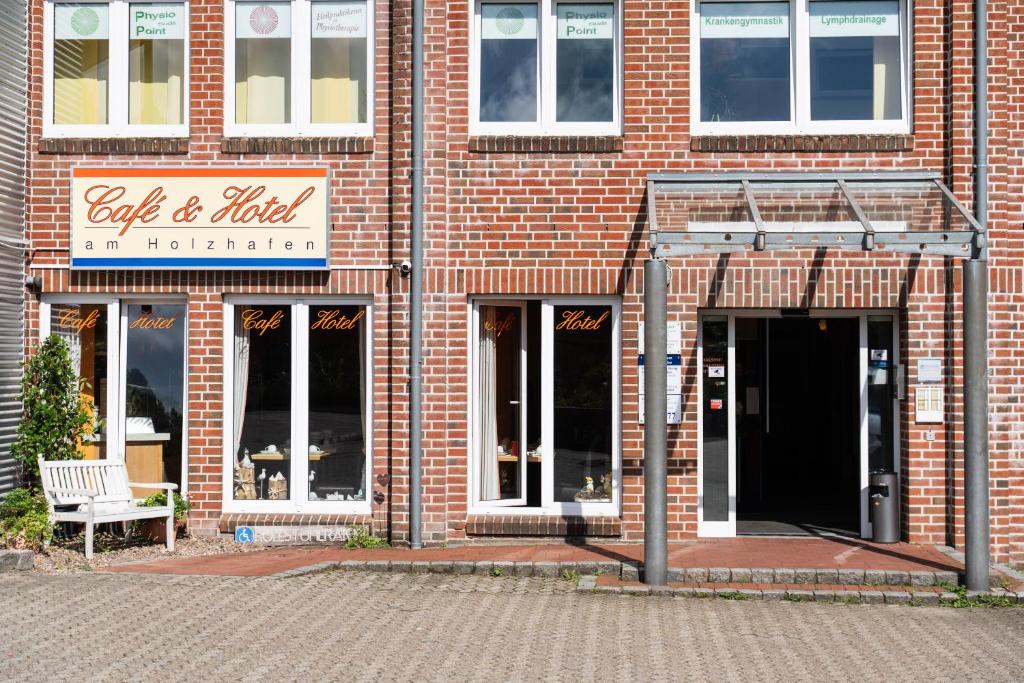 Hotel am Holzhafen - Double Room