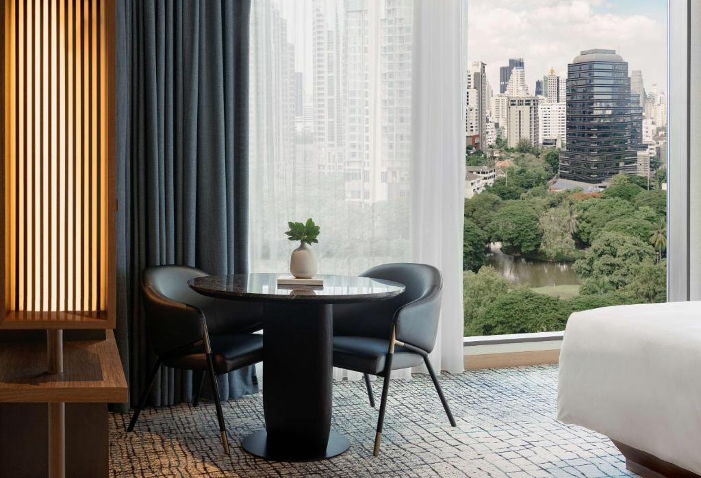 Kimpton Maa-Lai Bangkok by IHG - 18