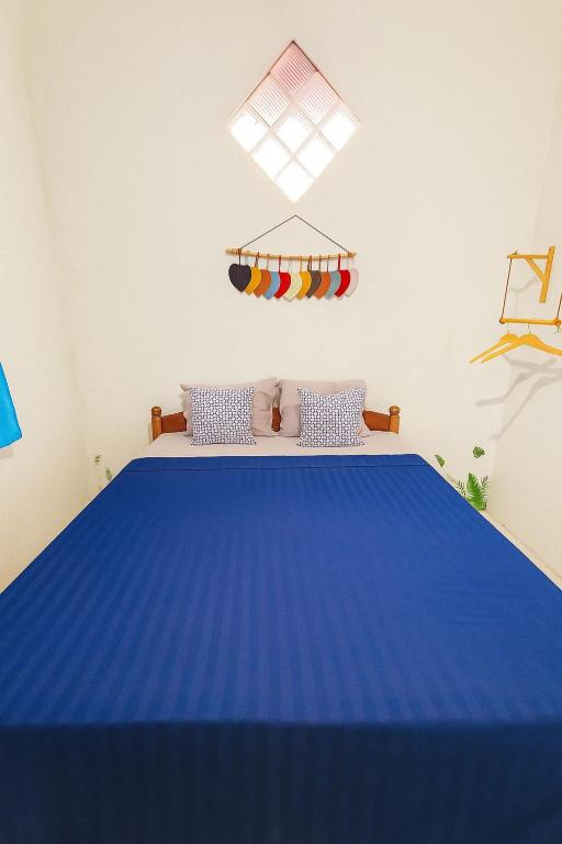 Casa De' Summer Banyuwangi - Queen Room With Shared Bathroom