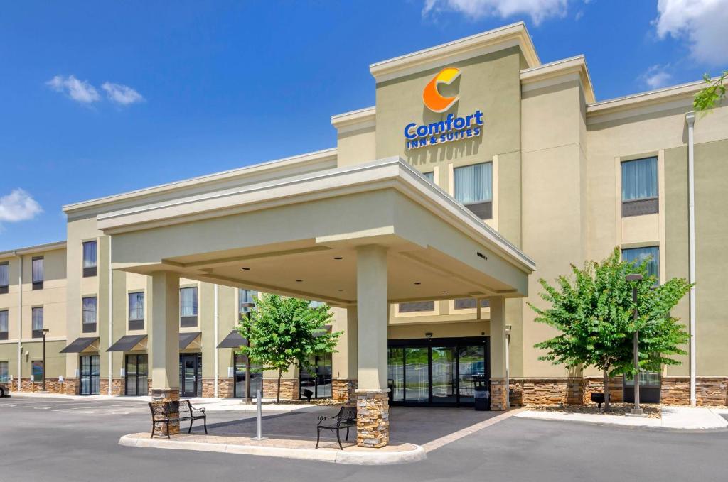 Comfort Inn & Suites Lynchburg Airport - University Area, Lynchburg