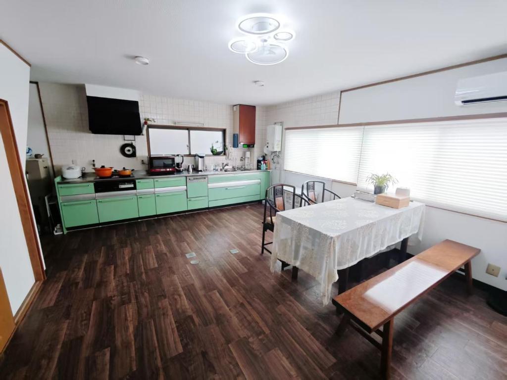 Η κουζίνα ή μικρή κουζίνα στο Rest Collection GuestOne Kyoto