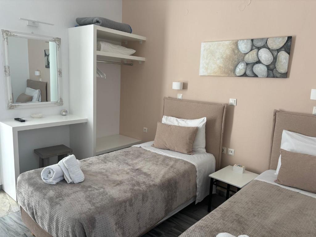 Marioly Studios - 16