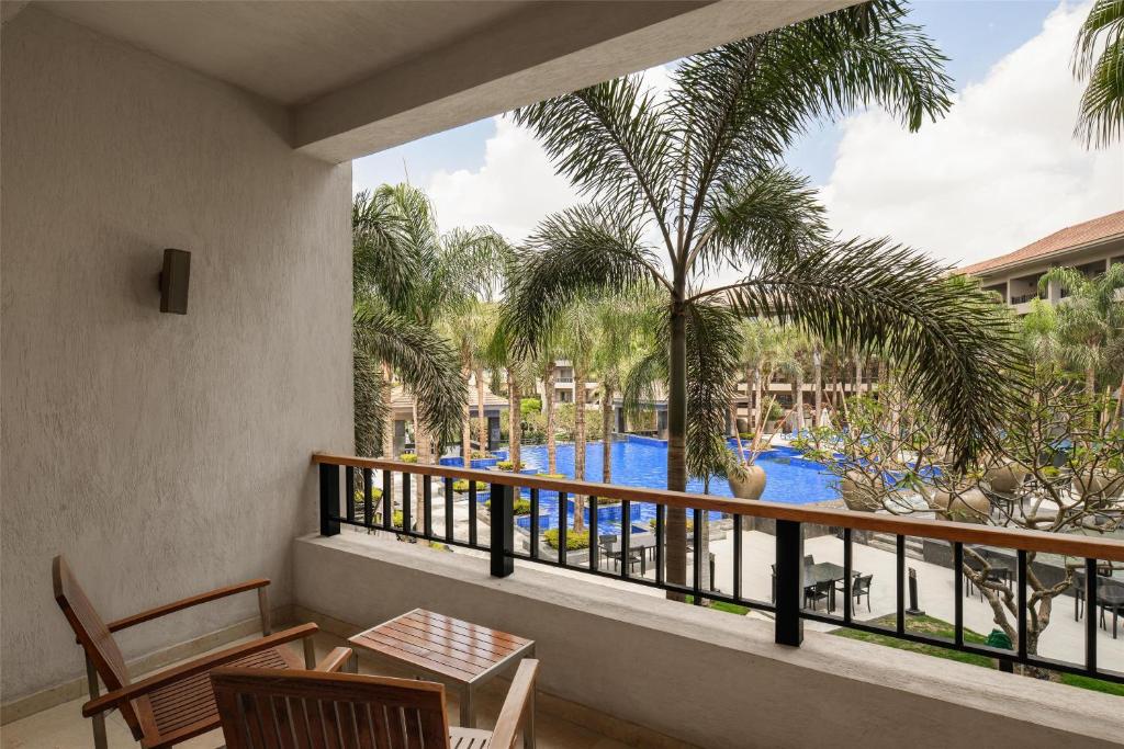 Dusit Thani LakeView Cairo - 18