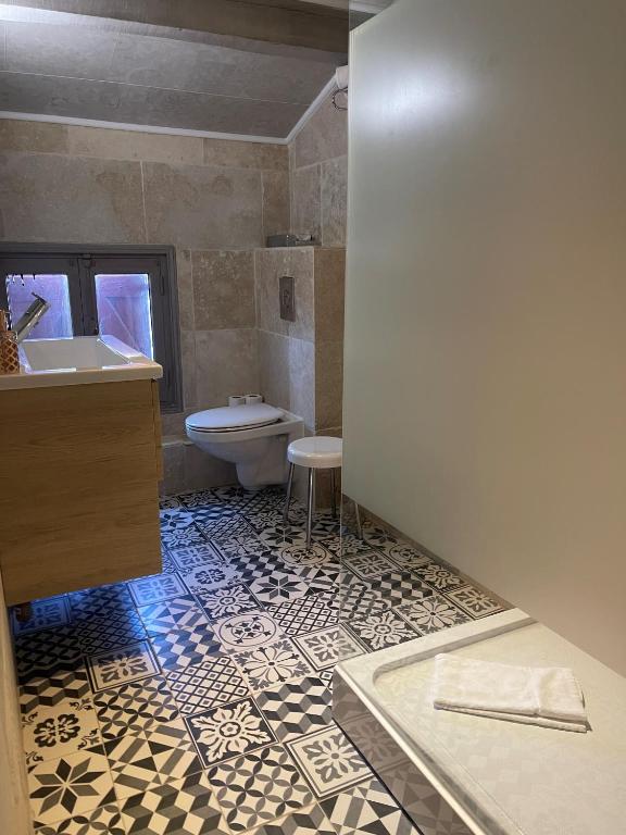 Hôtel Le Mas des Ecureuils - Resim 16