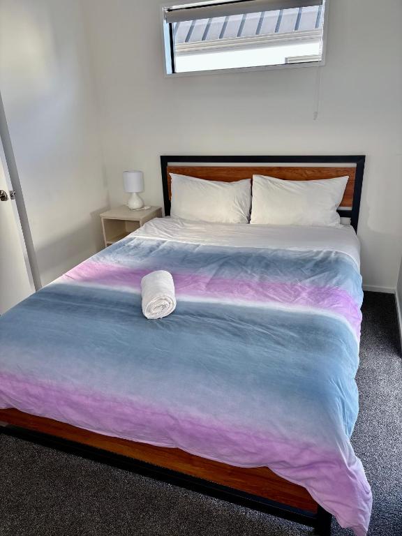 Modern 3BR Escape 3 Private Baths Rare Garage Perfect for Groups - Resim 14