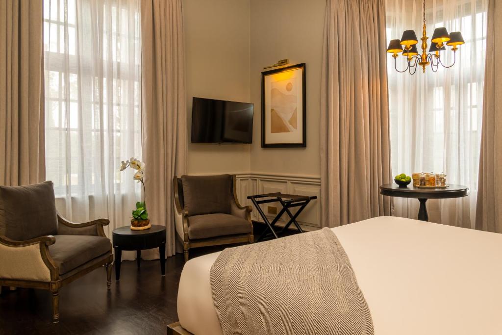 Шұлықтағы орыс қаншықтары