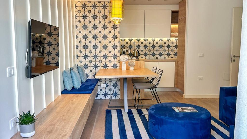 
Superior Luxury Apartment
