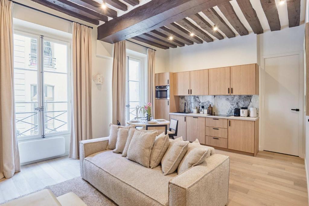 Charming Apartment in the Center of Paris
