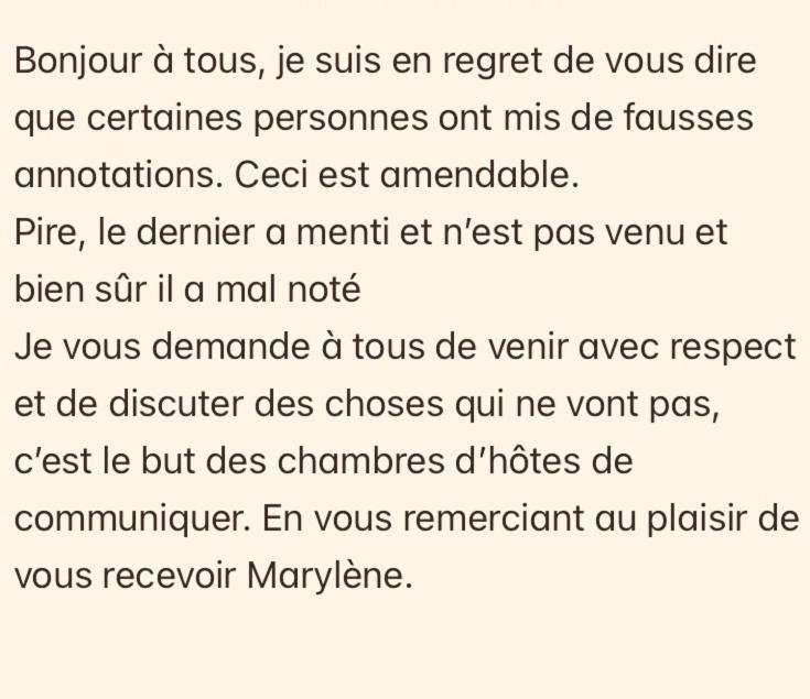 Φωτογραφία από το άλμπουμ του CHEZ MARYLENE frais de par internet plus 28 EUROS taxes françaises sur place tarif inchangé j ai dissocier les taxes du prix de la chambre paiement sur le site et un chez moi, à lire avant réservation ,tout le détail dans choses importantes à savoir σε Givry