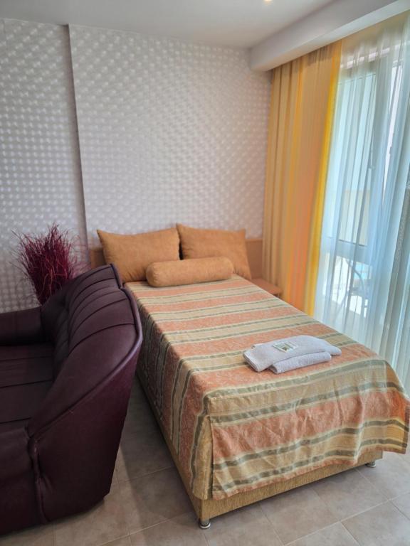 Apartment Miramar Palace