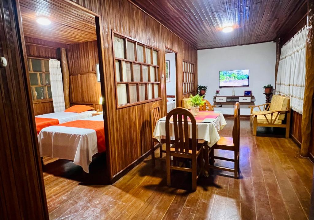 CHALET TARAPOTO