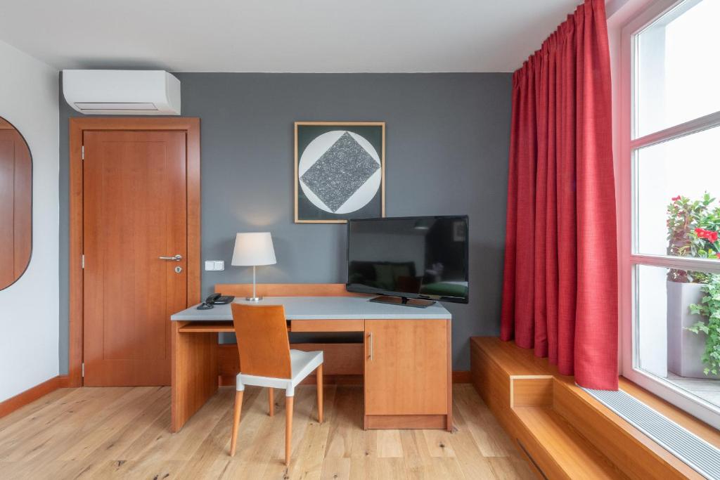 Art Hotel Prague - 6