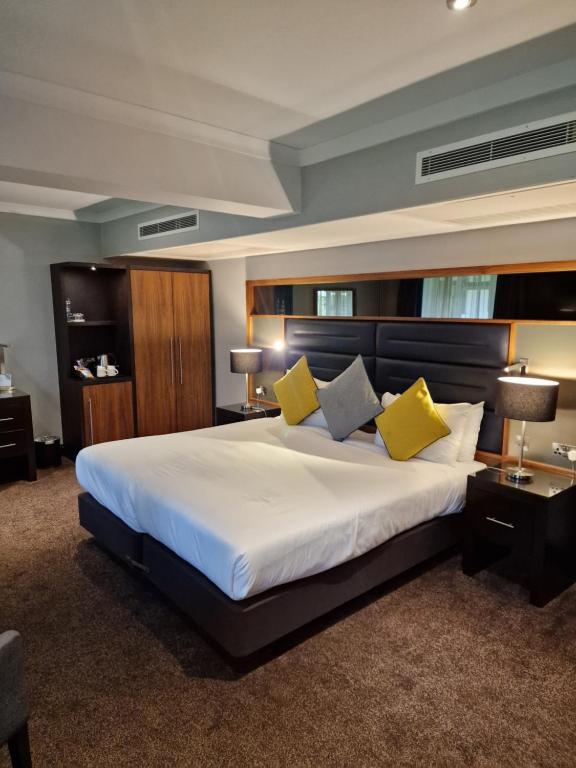 Felbridge Gatwick Hotel & Spa - Superior Double Room