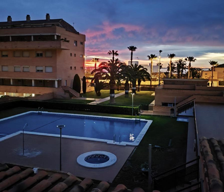 Πισίνα στο ή κοντά στο Apartamento Playa Pinar Golf