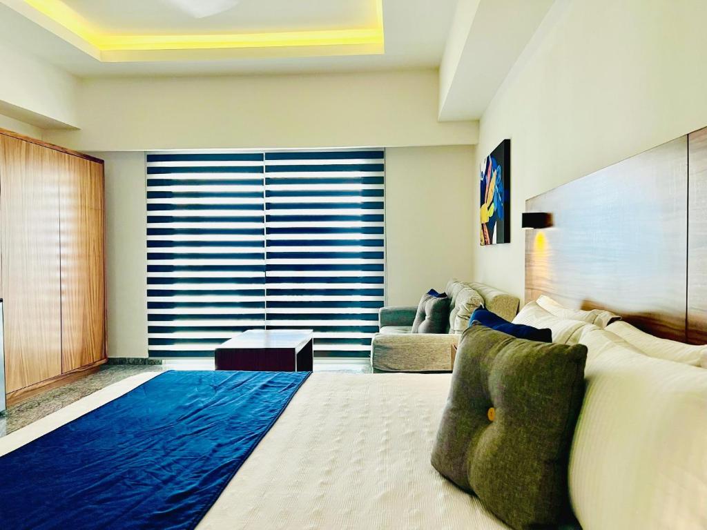 Los Picos Hotel & Suites Bucerias photo
