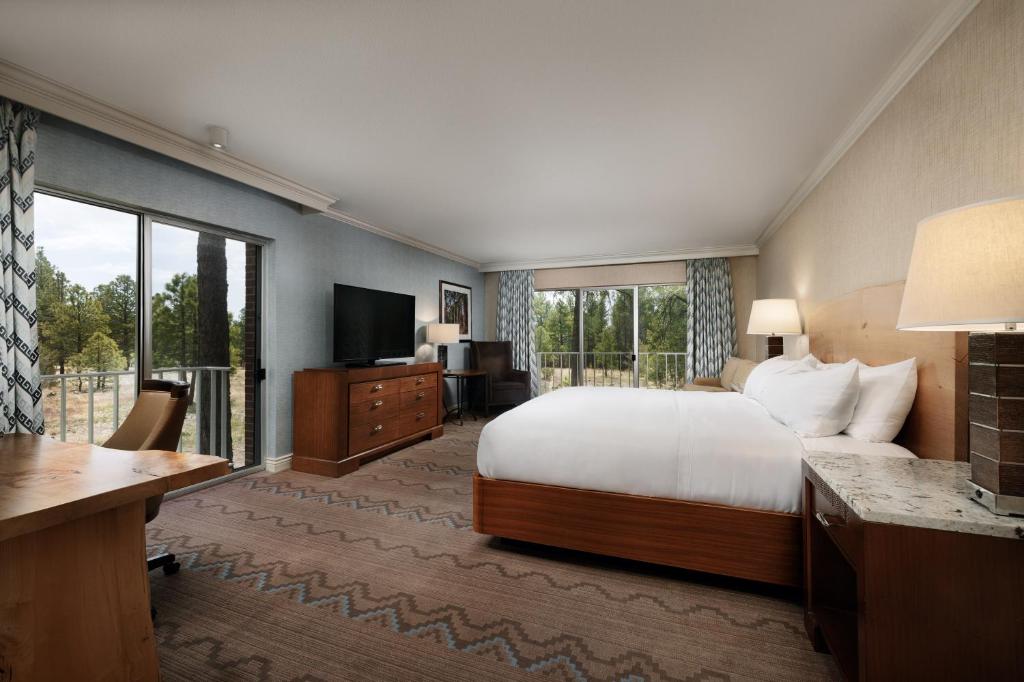 Little America Hotel Flagstaff - 