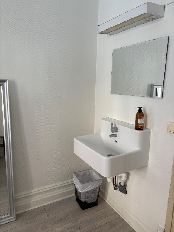 Hotel Lemonade - Resim 22