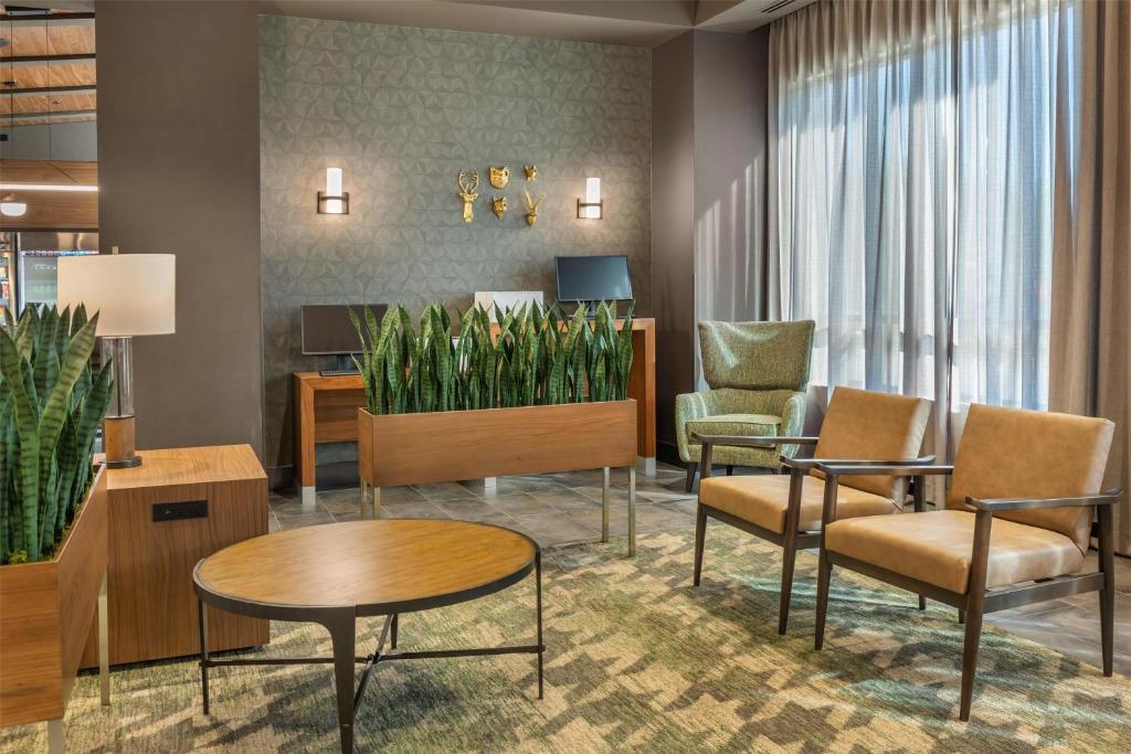 Drury Plaza Hotel Pigeon Forge photo