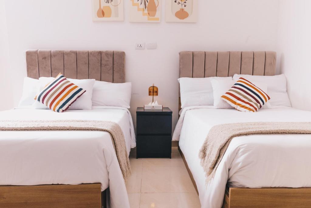 VIOLA by Elegant Hospitality - near Waterway Mall - 6